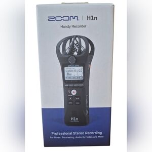 Zoom H1n Handy Recorder Stereo Audio Mic Portable Podcast Music - New Open Box